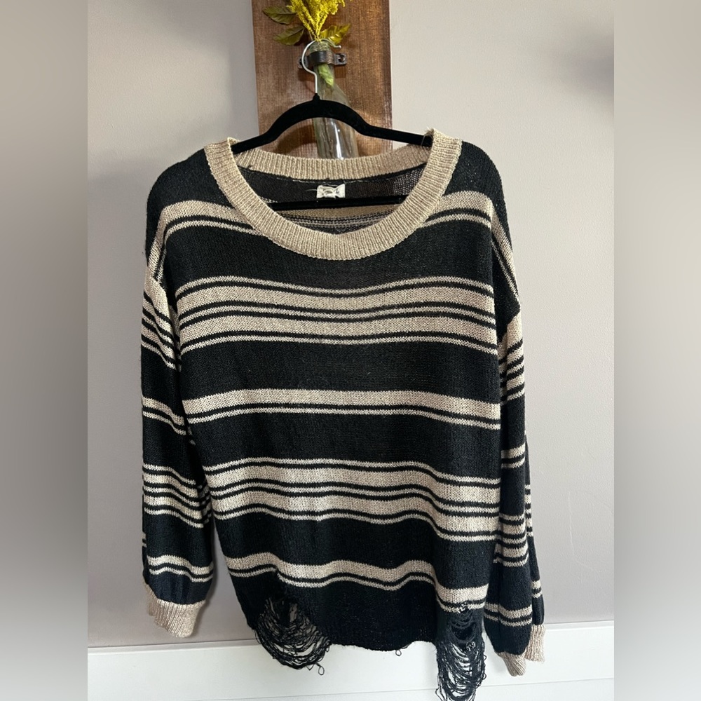 Women’s sweater